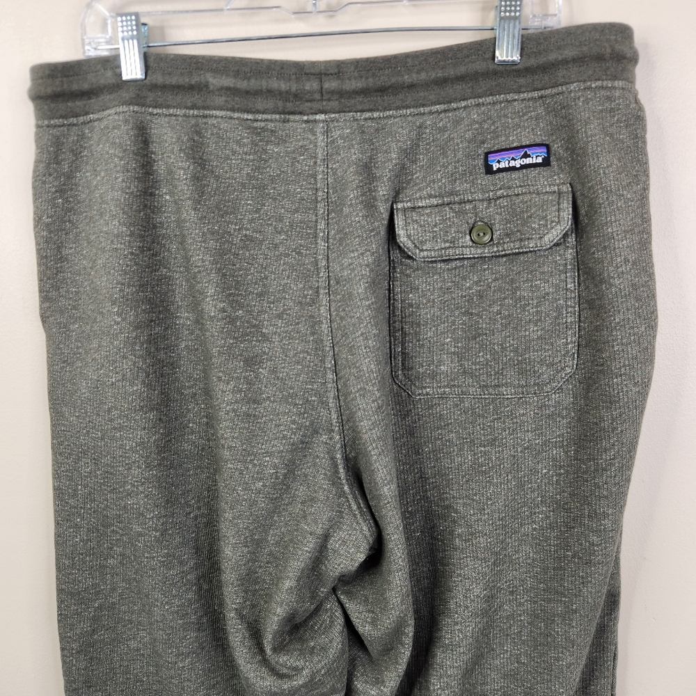 Patagonia Men's Gray Fleece Joggers - Comfortable Sweatpants - Picture 5 of 7